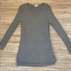 Old Navy Sweater // Size M